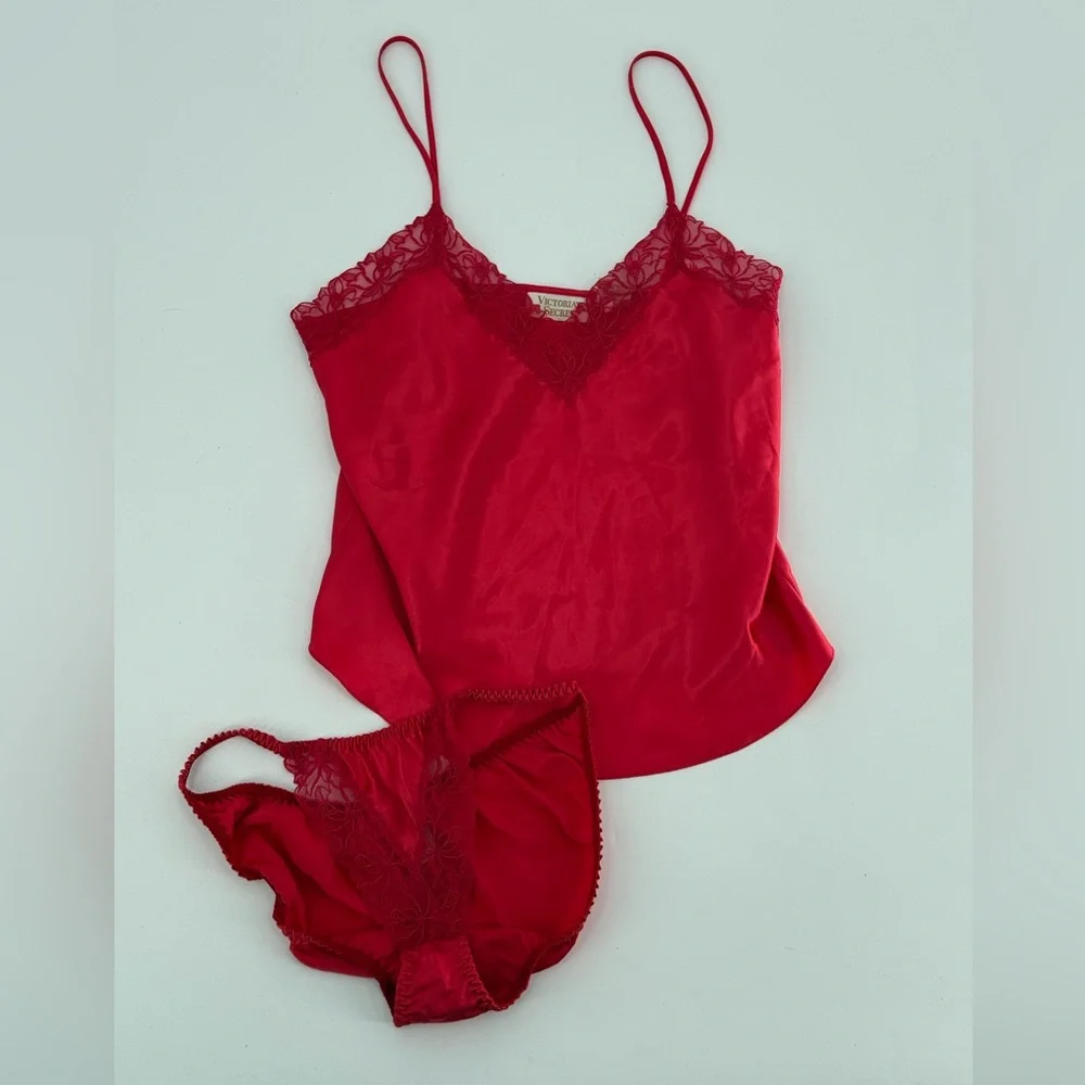 Vintage Victoria’s Secret Cami & Panty Set Gold Label M